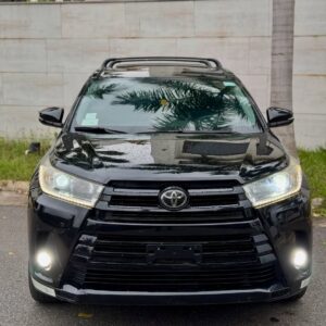 🚘 TOYOTA HIGHLANDER – 2019 🇦🇪✨