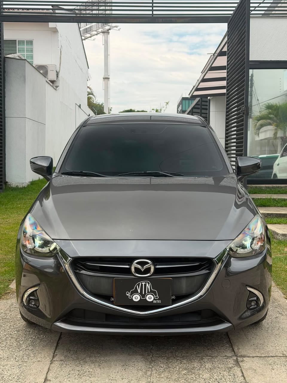 🚘 MAZDA 2 GRAND TOURING LX SEDAN – 2019🇦🇪✨