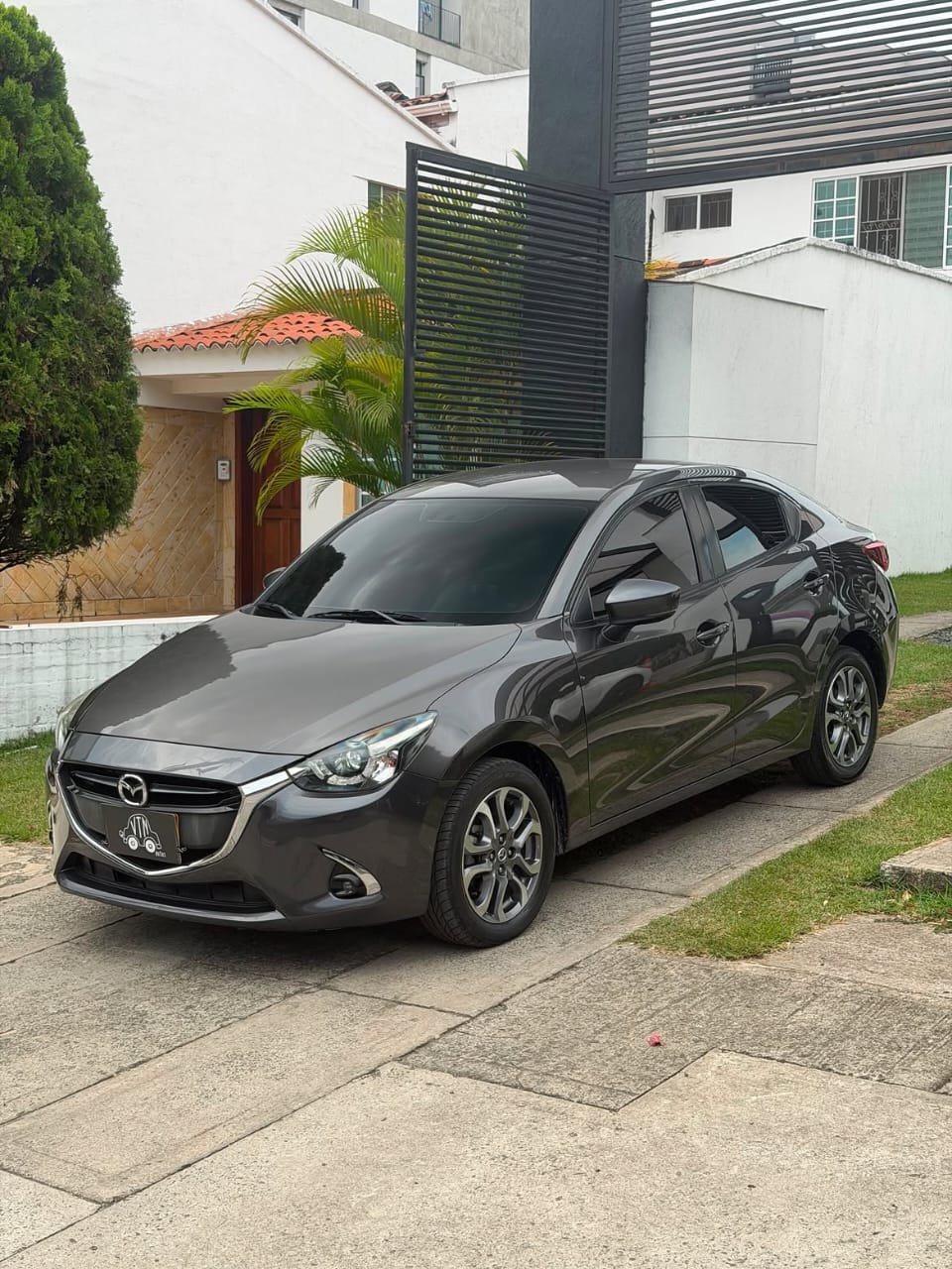🚘 MAZDA 2 GRAND TOURING LX SEDAN – 2019🇦🇪✨ – Image 5
