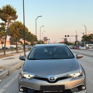 🚘 TOYOTA AURIS HYBRID 1.8 – 2019