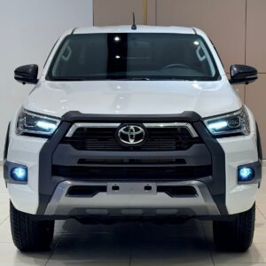 🚘 TOYOTA HILUX ADVENTURE SR5 – 2026 🇦🇪