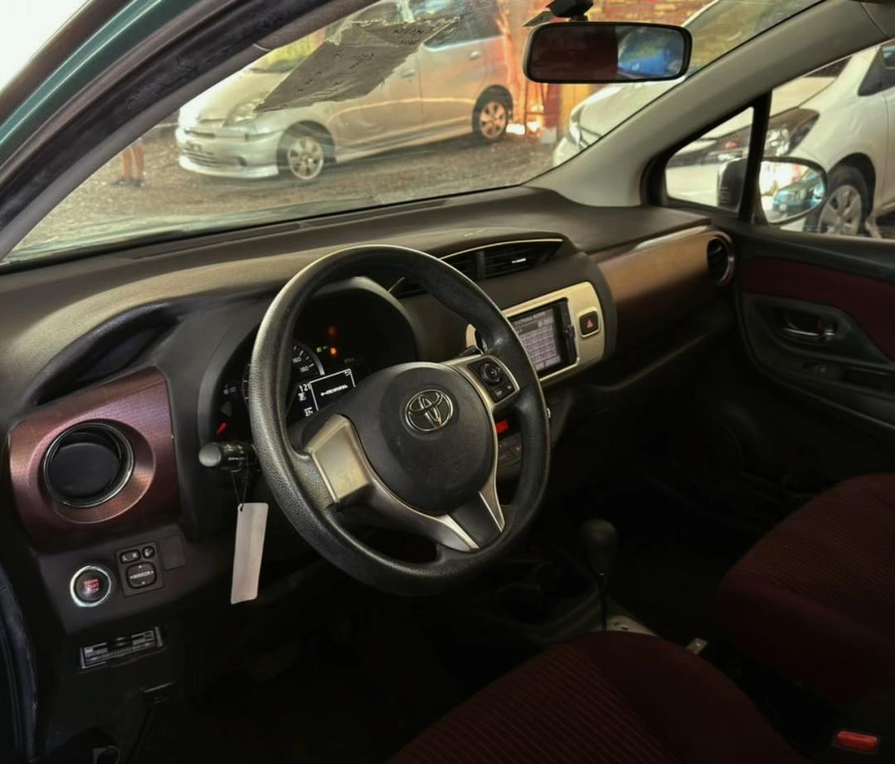 🚘 TOYOTA VITZ 2015 🚘 – Image 7