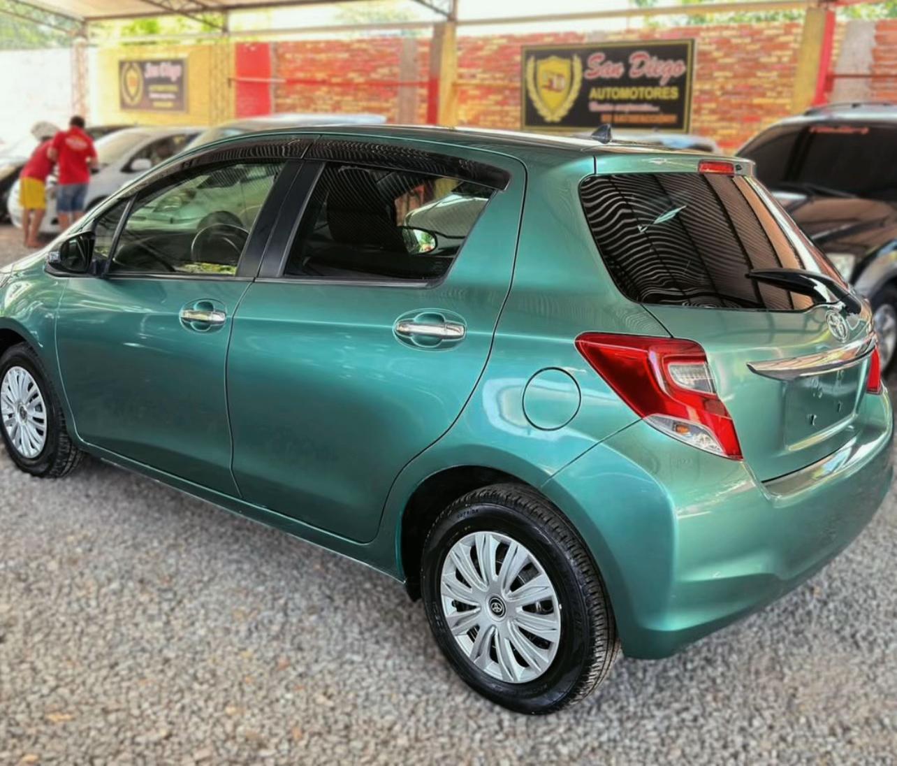 🚘 TOYOTA VITZ 2015 🚘 – Image 2
